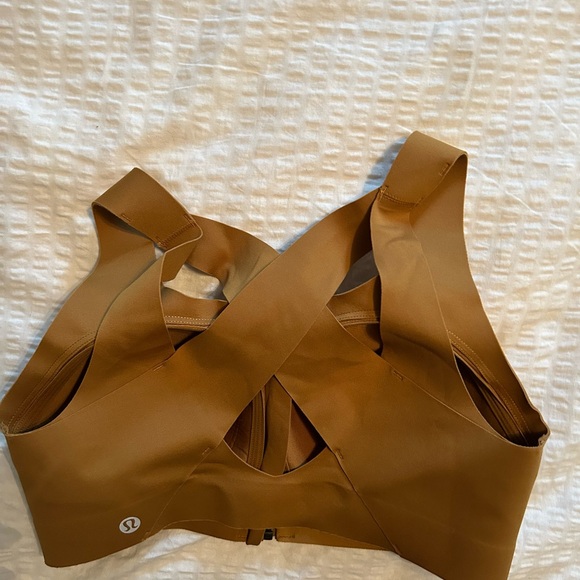 Lululemon enlighten bra - Picture 4 of 5